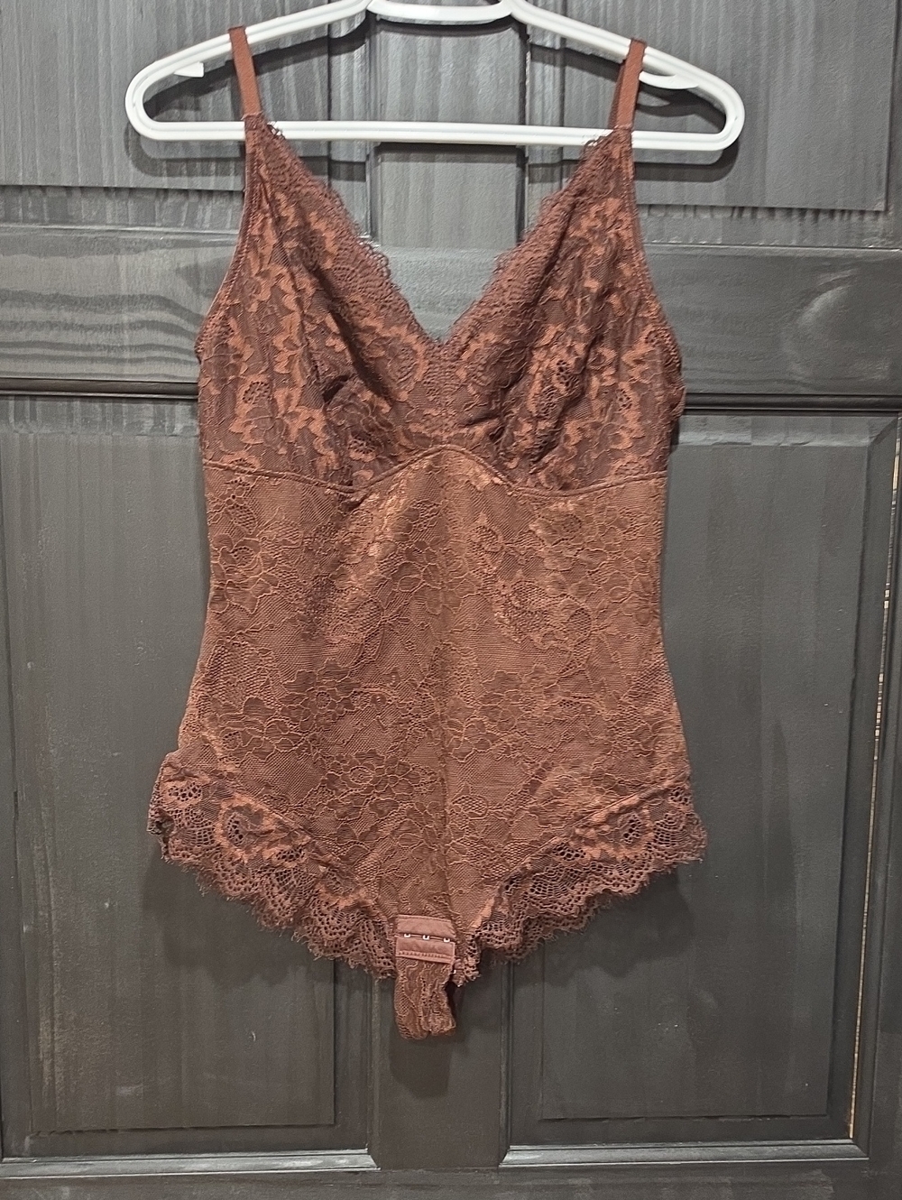 Lace V-Neck Bodysuit in Brown